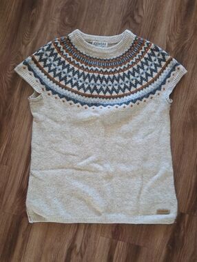 Icewear Cream Fair Isle Sleeveless Crewneck Sweater